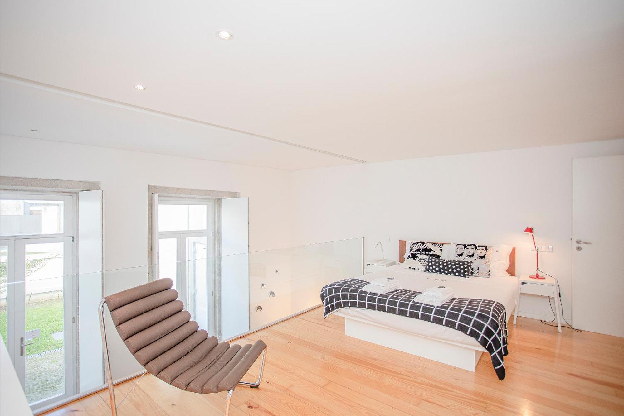 Ferienwohnung Liiiving In Porto - Garden Light Mezzanine Exterior foto